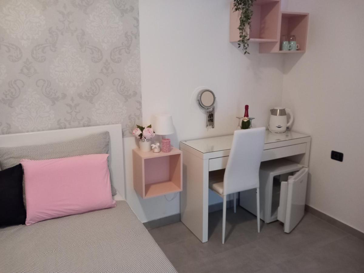 Room Ket Pula Exterior photo